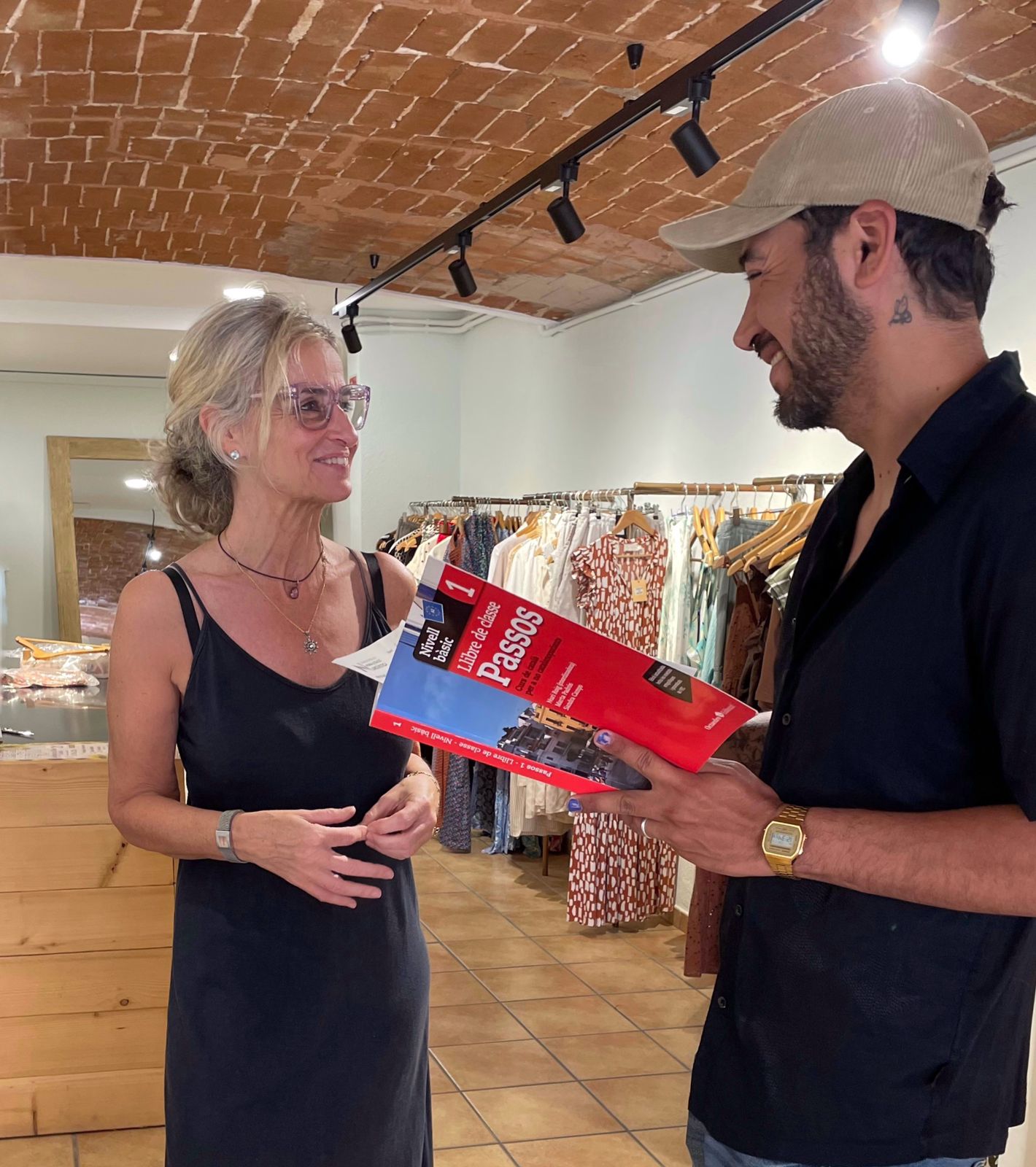 Pràctiques lingüístiques en comerços del Voluntariat per la Llengua