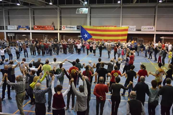 Les cobles Tres Vents i Jenívola de Sabadell, a l'Aplec d'Hivern